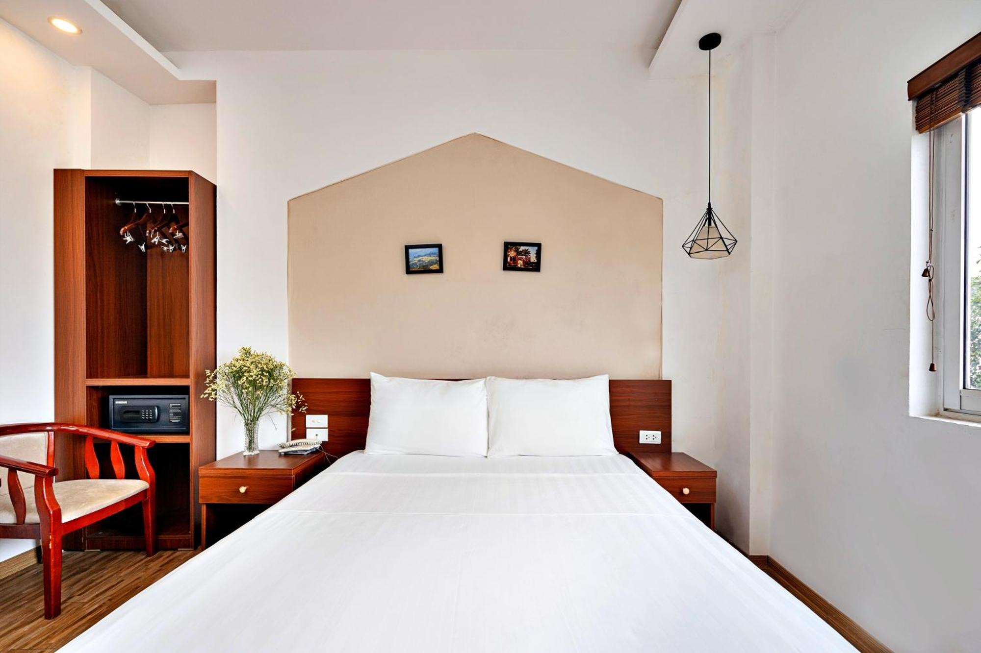 Serene Hotel Ханой Экстерьер фото